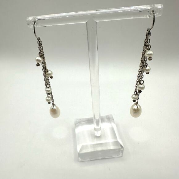 Unbranded Silver tone dangle drop faux pearl pierced earrings Preppy - Picture 9 of 9